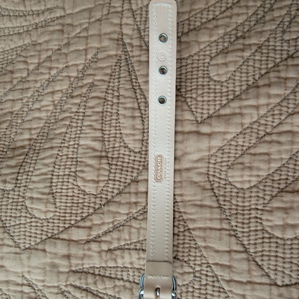 Leather Bracelet - Picture 2 of 3